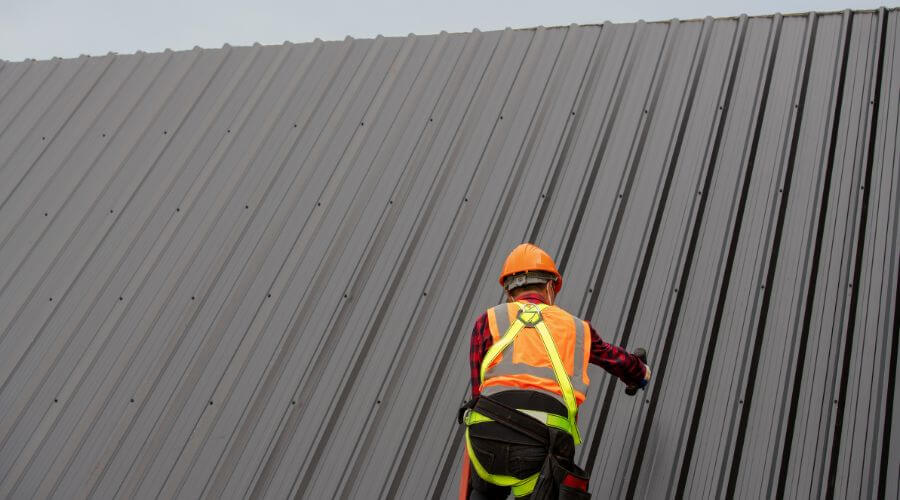 Professional metal roof installation services in Oregon, WI